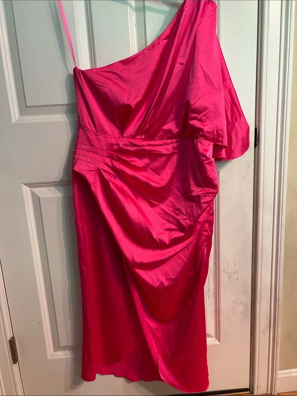 One-Shoulder Hot Pink Evening Dress